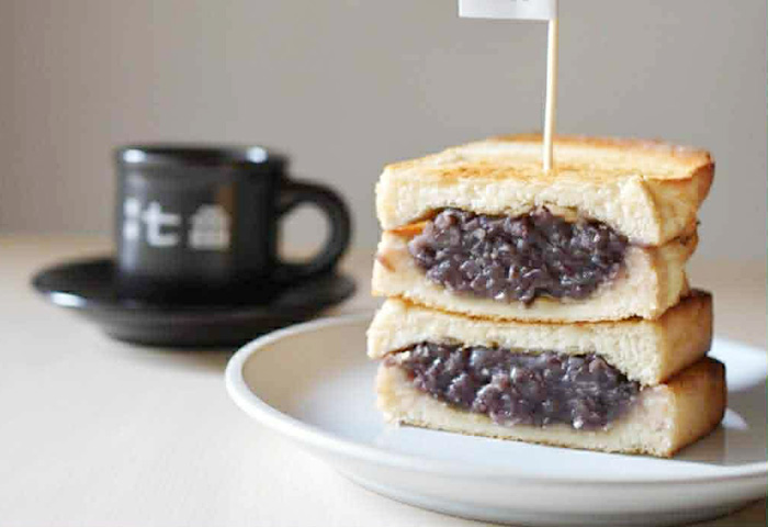 3枚のダミー画像左